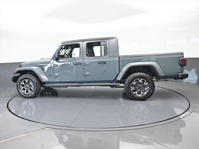 2026 Jeep Gladiator GLADIATOR SAHARA 4X4