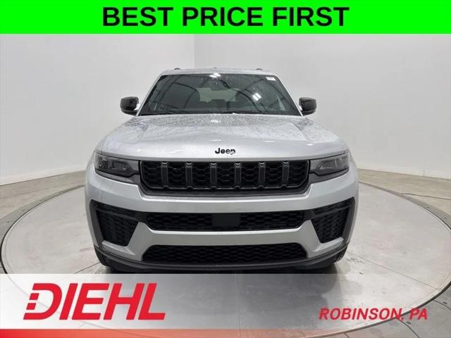 2026 Jeep Grand Cherokee GRAND CHEROKEE LAREDO ALTITUDE 4X4 2026 Jeep Grand Cherokee GRAND CHEROKEE LAREDO ALTITUDE 4X4