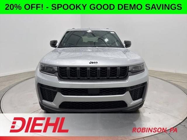2026 Jeep Grand Cherokee GRAND CHEROKEE LAREDO ALTITUDE 4X4 2026 Jeep Grand Cherokee GRAND CHEROKEE LAREDO ALTITUDE 4X4