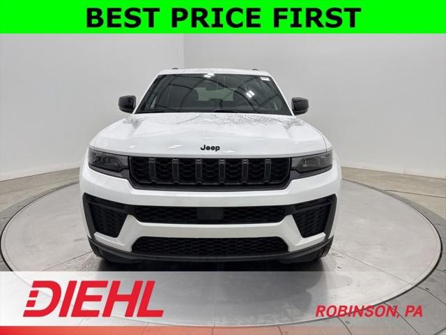 2026 Jeep Grand Cherokee GRAND CHEROKEE LAREDO ALTITUDE 4X4