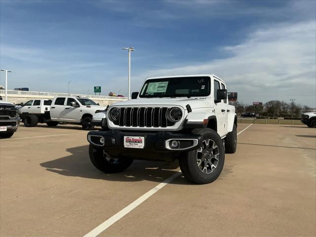 2026 Jeep Gladiator GLADIATOR SAHARA 4X4 2026 Jeep Gladiator GLADIATOR SAHARA 4X4