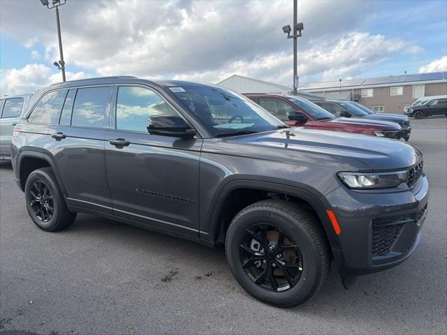 2026 Jeep Grand Cherokee GRAND CHEROKEE LAREDO ALTITUDE 4X4 2026 Jeep Grand Cherokee GRAND CHEROKEE LAREDO ALTITUDE 4X4