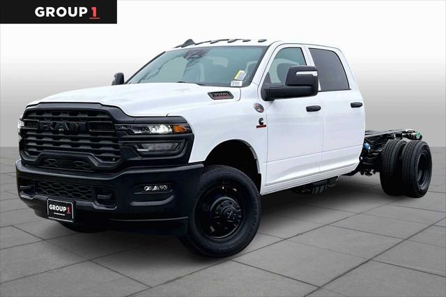 2026 RAM Ram 3500 Chassis Cab RAM 3500 TRADESMAN CREW CAB CHASSIS 4X4 60 CA