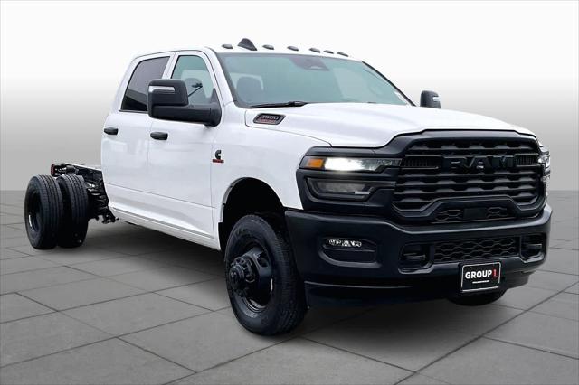 2026 RAM Ram 3500 Chassis Cab RAM 3500 TRADESMAN CREW CAB CHASSIS 4X4 60 CA