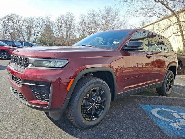 2026 Jeep Grand Cherokee GRAND CHEROKEE LAREDO ALTITUDE 4X4