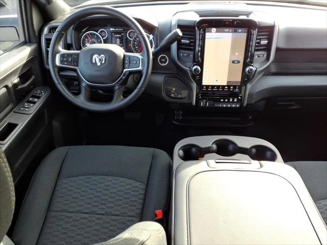 2026 RAM Ram 3500 RAM 3500 TRADESMAN CREW CAB 4X4 8 BOX