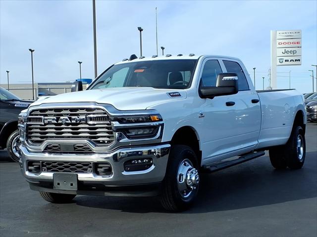 2026 Ram 3500 Tradesman Crew Cab 4x4 8' Box