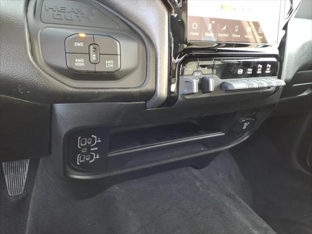 2026 Ram 3500 Tradesman Crew Cab 4x4 8 Box