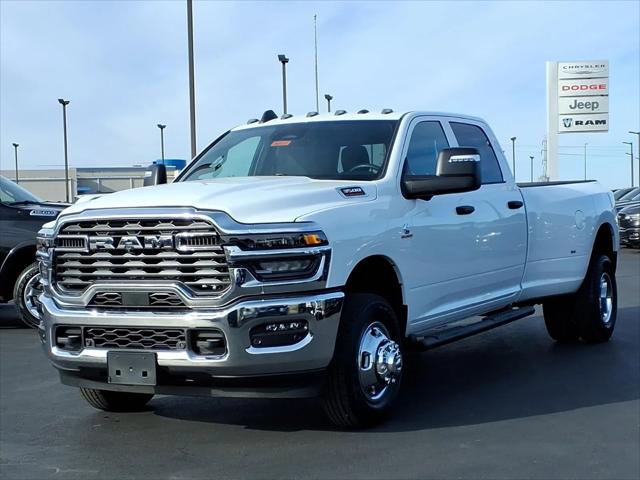2026 Ram 3500 Tradesman Crew Cab 4x4 8 Box