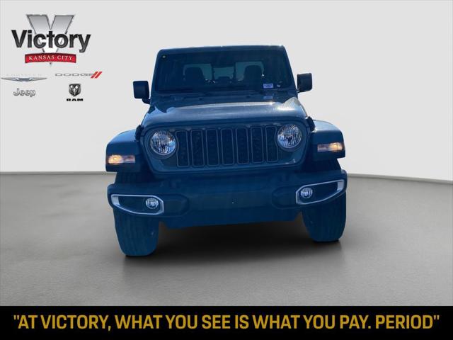 2026 Jeep Gladiator GLADIATOR SAHARA 4X4