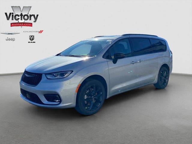 2026 Chrysler Pacifica PACIFICA LIMITED AWD