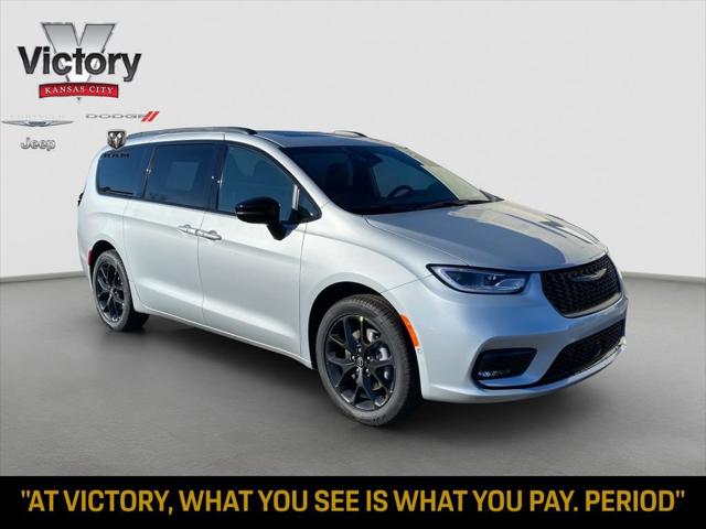 2026 Chrysler Pacifica PACIFICA LIMITED AWD