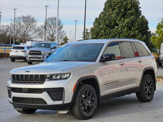 2026 Jeep Grand Cherokee GRAND CHEROKEE ALTITUDE 4X4