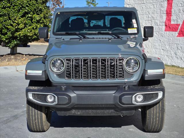 2026 Jeep Gladiator GLADIATOR SAHARA 4X4 2026 Jeep Gladiator GLADIATOR SAHARA 4X4
