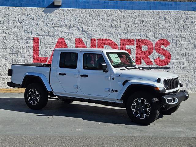 2026 Jeep Gladiator GLADIATOR SAHARA 4X4