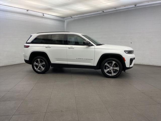 2026 Jeep Grand Cherokee GRAND CHEROKEE LIMITED 4X2 2026 Jeep Grand Cherokee GRAND CHEROKEE LIMITED 4X2