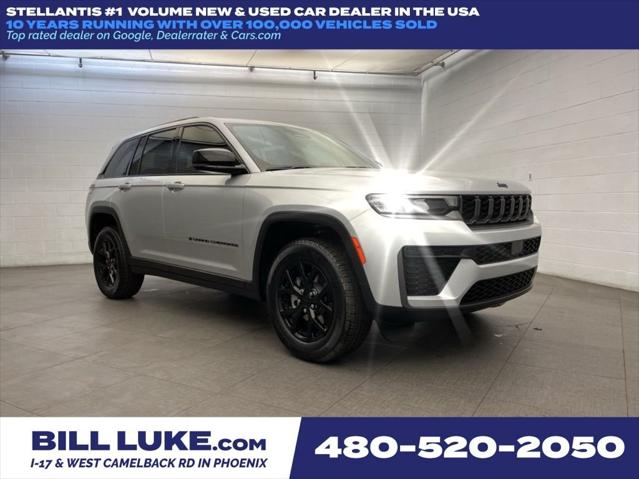 2026 Jeep Grand Cherokee GRAND CHEROKEE LAREDO ALTITUDE 4X4