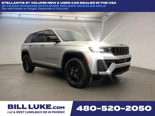 2026 Jeep Grand Cherokee GRAND CHEROKEE LAREDO ALTITUDE 4X4 2026 Jeep Grand Cherokee GRAND CHEROKEE LAREDO ALTITUDE 4X4