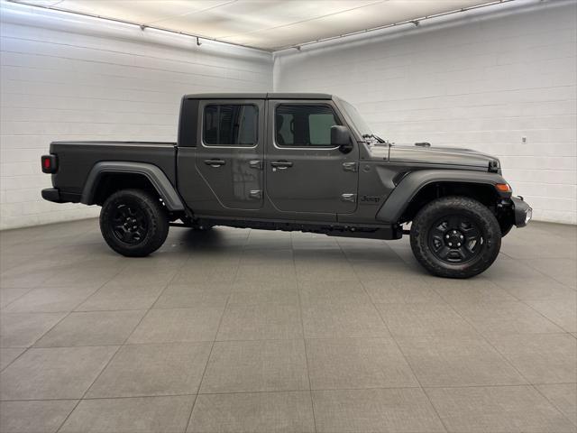 2026 Jeep Gladiator GLADIATOR SPORT 4X4