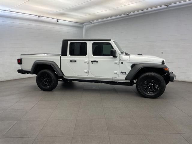 2026 Jeep Gladiator GLADIATOR SPORT 4X4 2026 Jeep Gladiator GLADIATOR SPORT 4X4