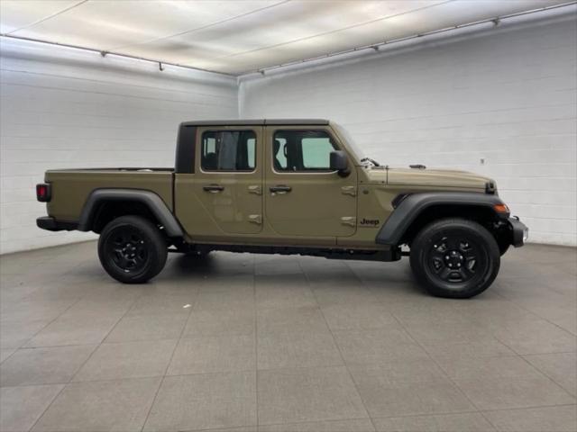 2026 Jeep Gladiator GLADIATOR SPORT 4X4 2026 Jeep Gladiator GLADIATOR SPORT 4X4