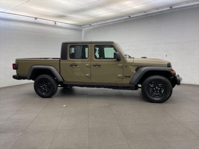 2026 Jeep Gladiator GLADIATOR SPORT 4X4 2026 Jeep Gladiator GLADIATOR SPORT 4X4