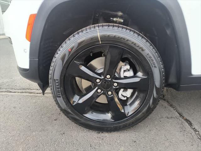 2025 Jeep Grand Cherokee L Limited 4x4