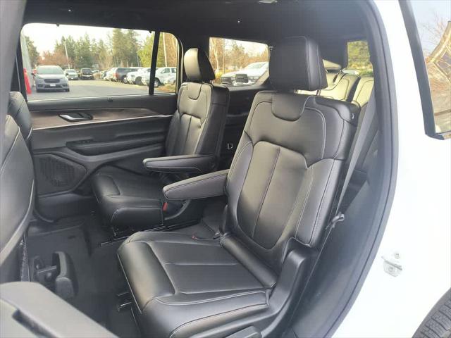 2025 Jeep Grand Cherokee L Limited 4x4