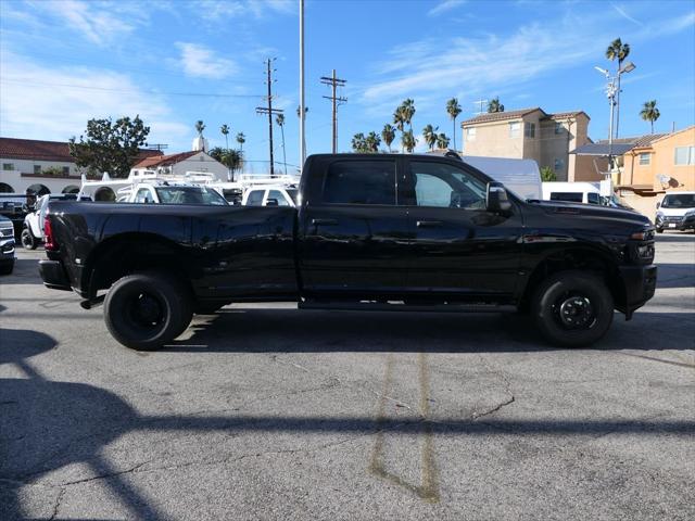 2026 RAM Ram 3500 RAM 3500 TRADESMAN CREW CAB 4X4 8 BOX
