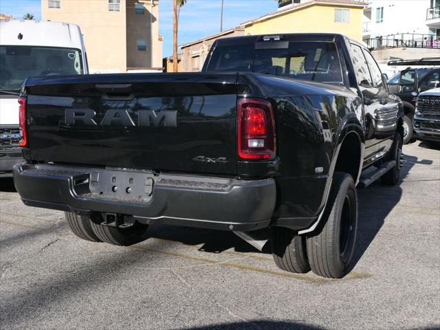 2026 RAM Ram 3500 RAM 3500 TRADESMAN CREW CAB 4X4 8 BOX