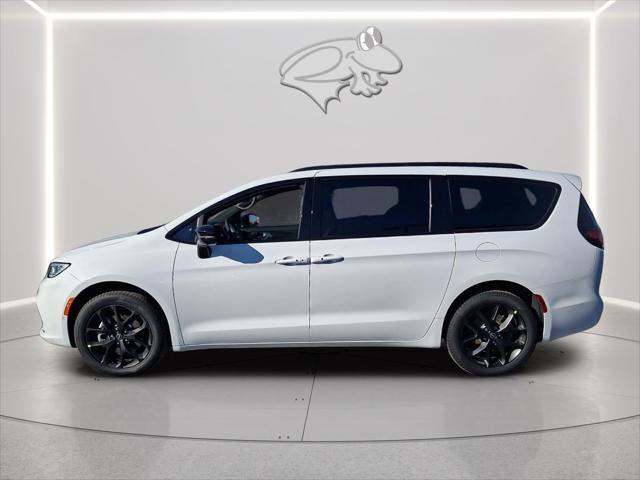 2026 Chrysler Pacifica PACIFICA LIMITED AWD