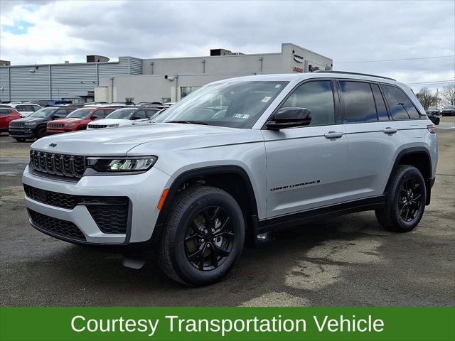 2026 Jeep Grand Cherokee GRAND CHEROKEE LAREDO ALTITUDE 4X4 2026 Jeep Grand Cherokee GRAND CHEROKEE LAREDO ALTITUDE 4X4
