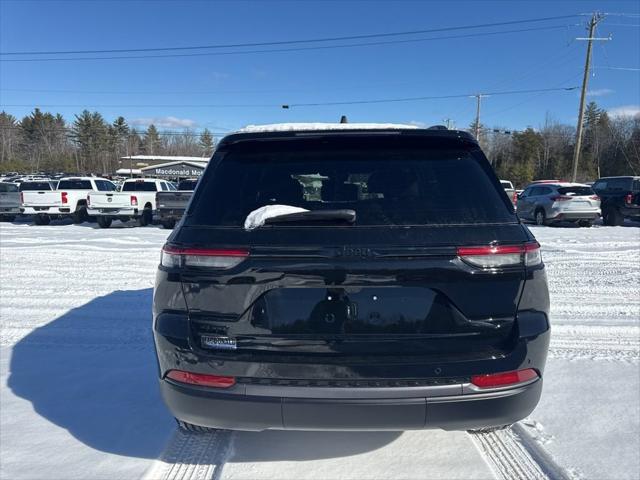 2026 Jeep Grand Cherokee Altitude 4x4