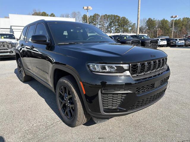 2026 Jeep Grand Cherokee GRAND CHEROKEE LAREDO ALTITUDE 4X4