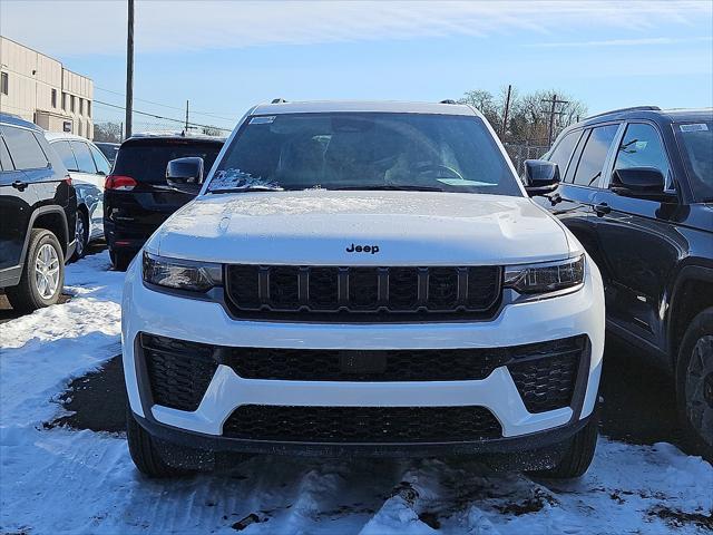 2026 Jeep Grand Cherokee GRAND CHEROKEE ALTITUDE 4X4