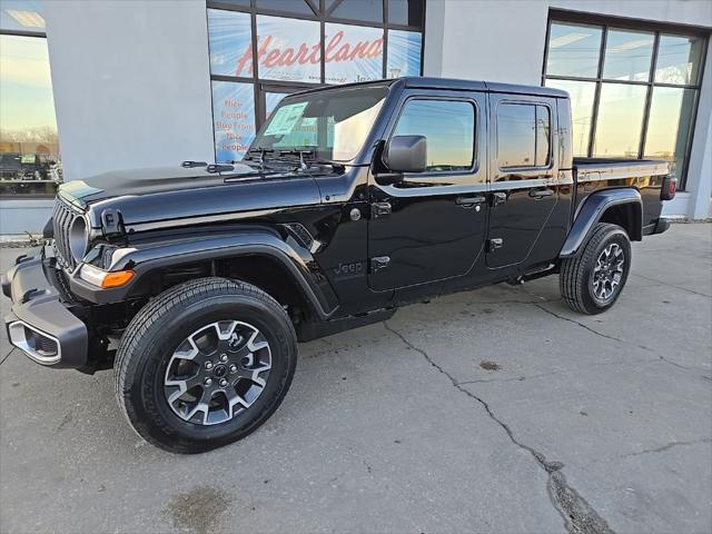 2026 Jeep Gladiator GLADIATOR SAHARA 4X4