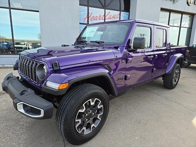 2026 Jeep Gladiator GLADIATOR SAHARA 4X4