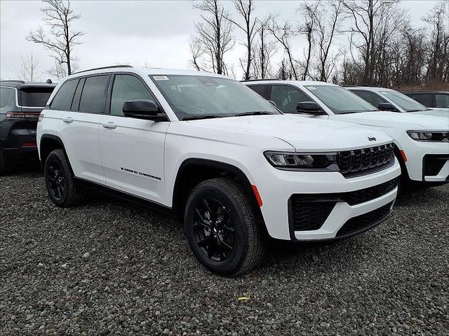 2026 Jeep Grand Cherokee GRAND CHEROKEE LAREDO ALTITUDE 4X4 2026 Jeep Grand Cherokee GRAND CHEROKEE LAREDO ALTITUDE 4X4