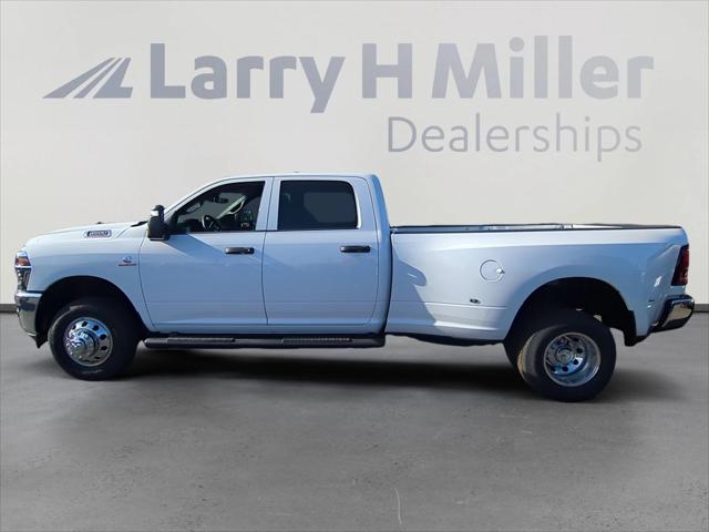 2026 RAM Ram 3500 RAM 3500 TRADESMAN CREW CAB 4X4 8 BOX