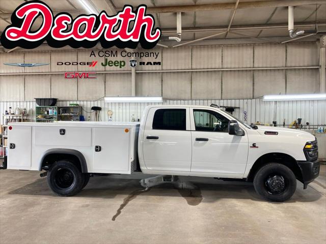2026 RAM 3500 Chassis RAM 3500 TRADESMAN CREW CAB CHASSIS 4X4 60 CA