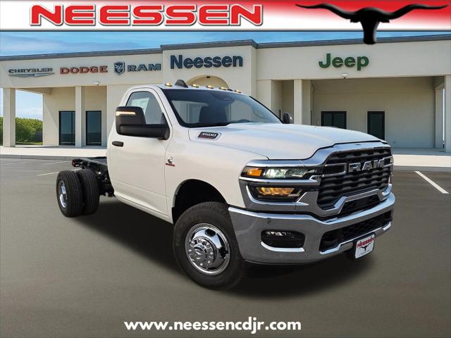 2026 RAM Ram 3500 Chassis Cab RAM 3500 TRADESMAN CHASSIS REGULAR CAB 4X4 60 CA