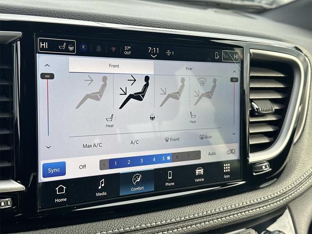 2026 Chrysler Pacifica PACIFICA SELECT