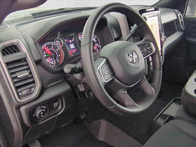 2026 RAM Ram 3500 RAM 3500 TRADESMAN CREW CAB 4X4 8 BOX