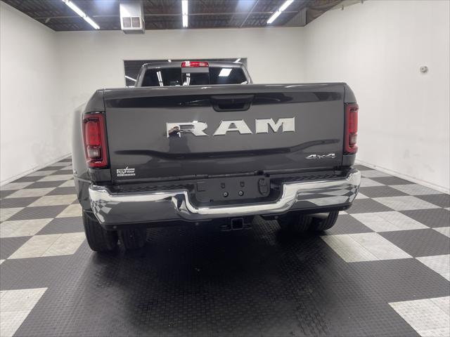 2026 RAM Ram 3500 RAM 3500 TRADESMAN CREW CAB 4X4 8 BOX
