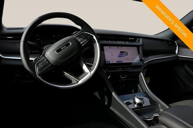 2026 Jeep Grand Cherokee Altitude 4x4