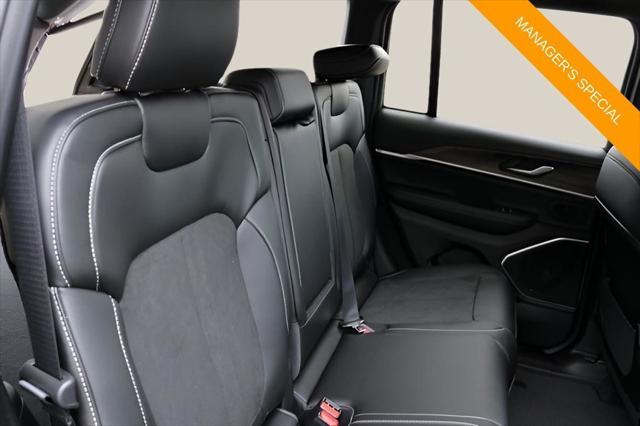 2026 Jeep Grand Cherokee Altitude 4x4