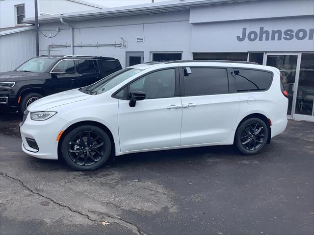 2026 Chrysler Pacifica PACIFICA LIMITED