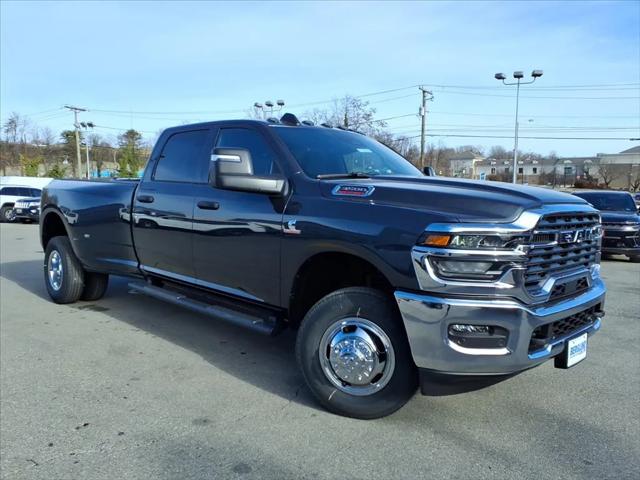 2026 RAM Ram 3500 RAM 3500 TRADESMAN CREW CAB 4X4 8 BOX