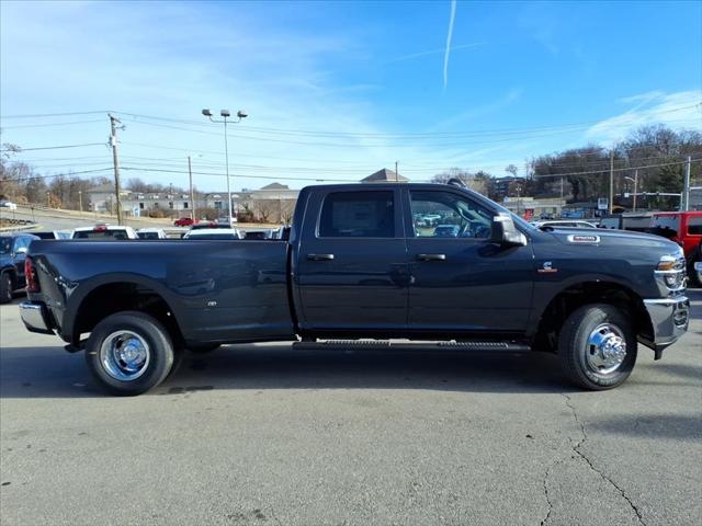 2026 RAM Ram 3500 RAM 3500 TRADESMAN CREW CAB 4X4 8 BOX