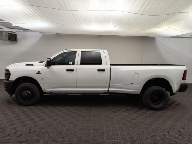 2026 RAM Ram 3500 RAM 3500 TRADESMAN CREW CAB 4X4 8 BOX